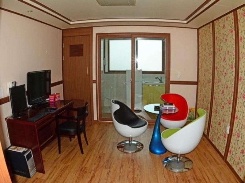 Hillstay Residence Hotel Gumi Extérieur photo