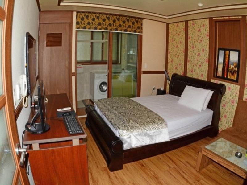 Hillstay Residence Hotel Gumi Extérieur photo