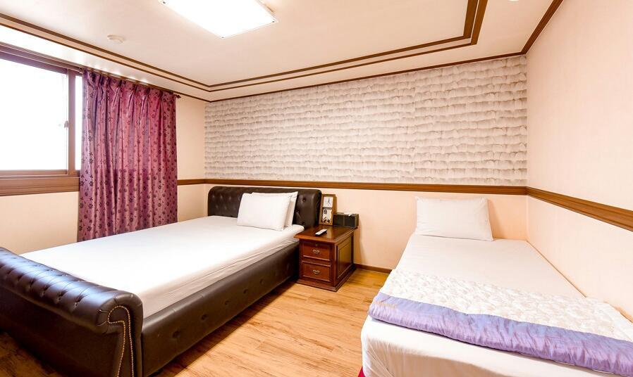 Hillstay Residence Hotel Gumi Extérieur photo