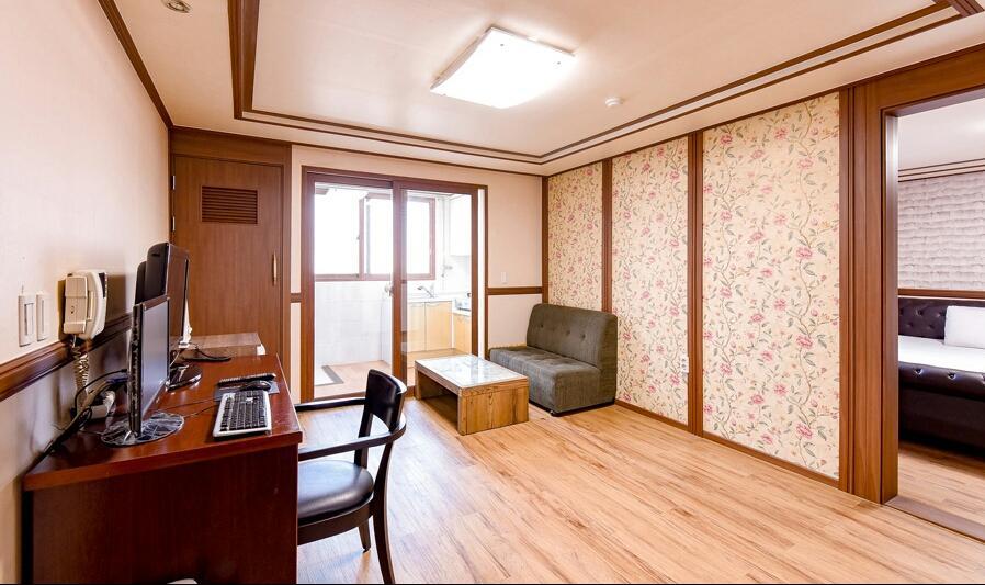 Hillstay Residence Hotel Gumi Extérieur photo