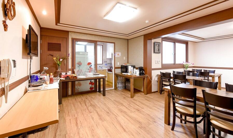Hillstay Residence Hotel Gumi Extérieur photo